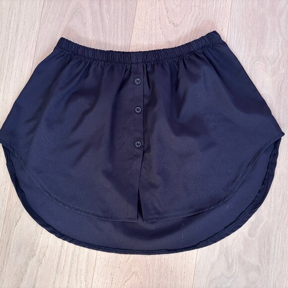 Black Shirt Extender for Layering - Picture 2 of 6